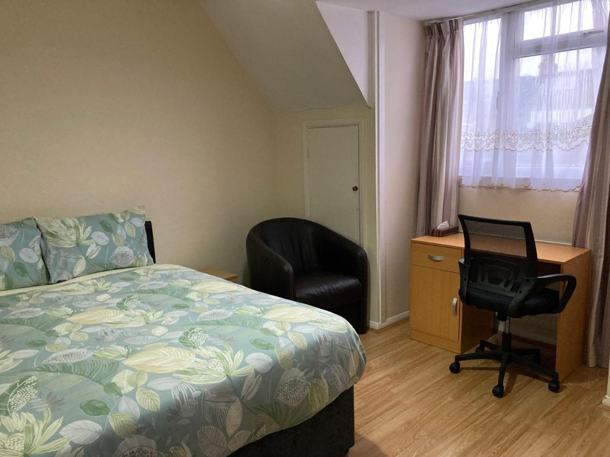 Eltar Hostle Hotel London Exterior photo